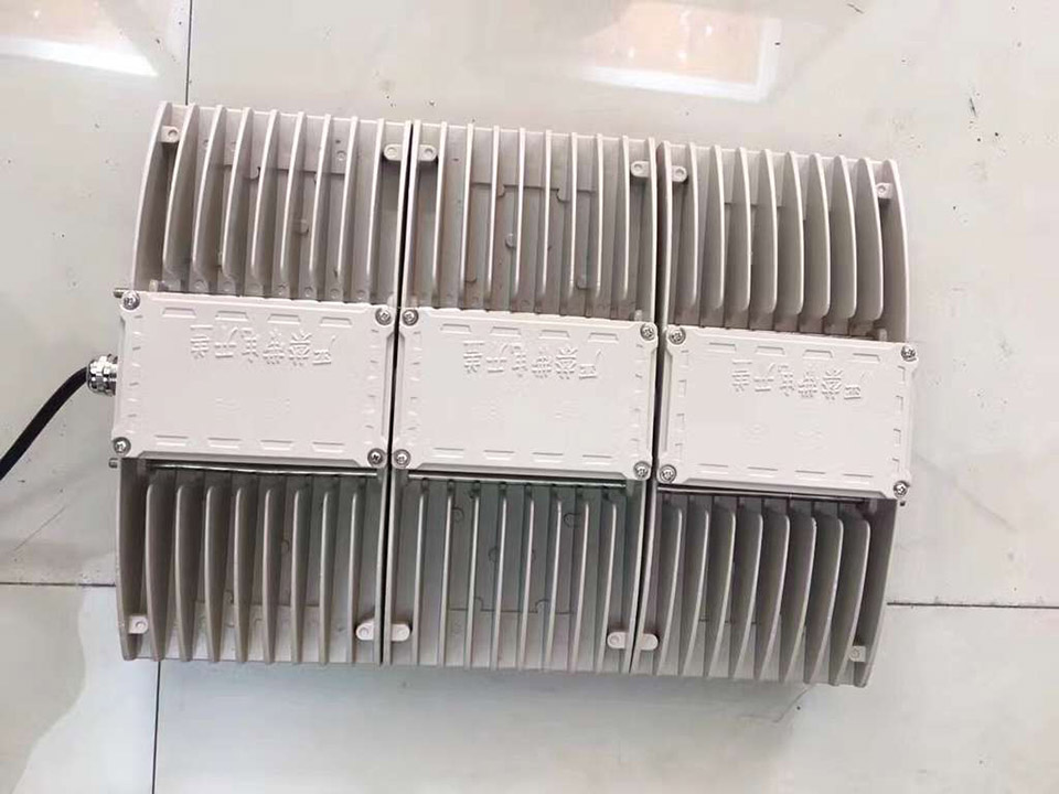 3918764757_1648518735